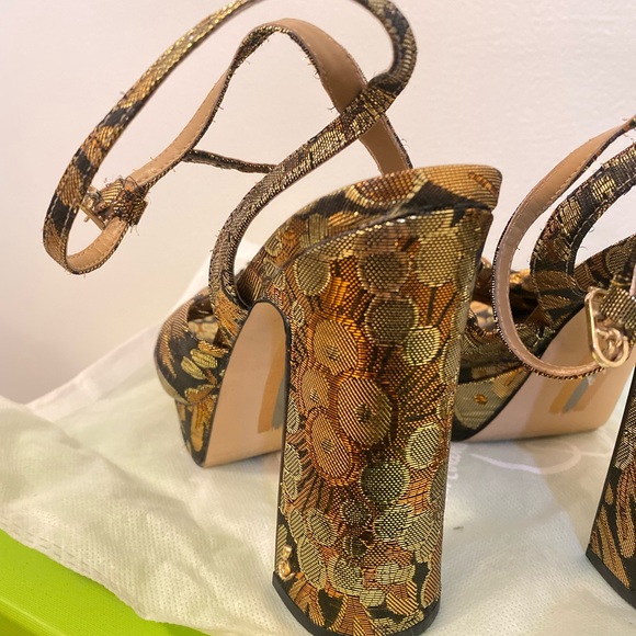 Sam Edelman Kristen Heels - Picture 3 of 9